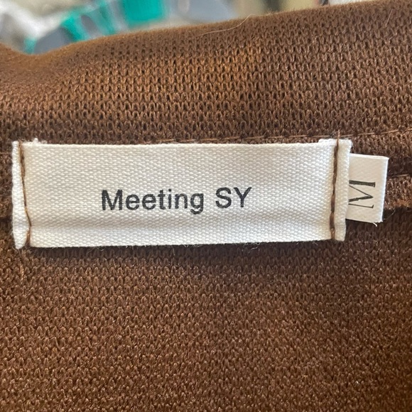 Brown light jacket - Picture 2 of 3